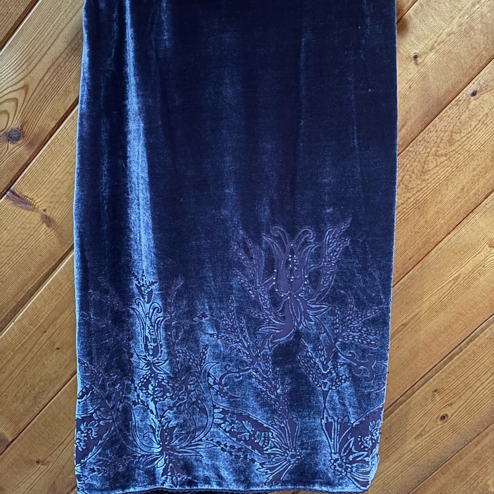 Mac & Jac Velvet Pencil Skirt in Rich Purple